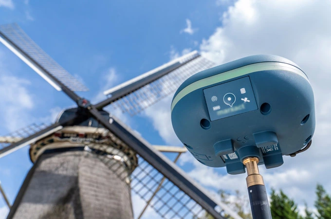 Tablas GNSS en topografía y mapeo